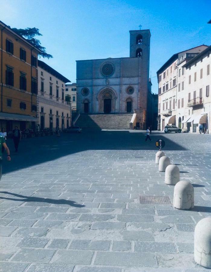 La Casa Di Matilde-Centre Of Todi Villa Exteriör bild